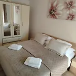 Bernarda Apartman *