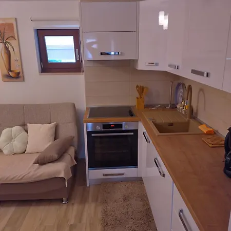 Bernarda 아파트 *